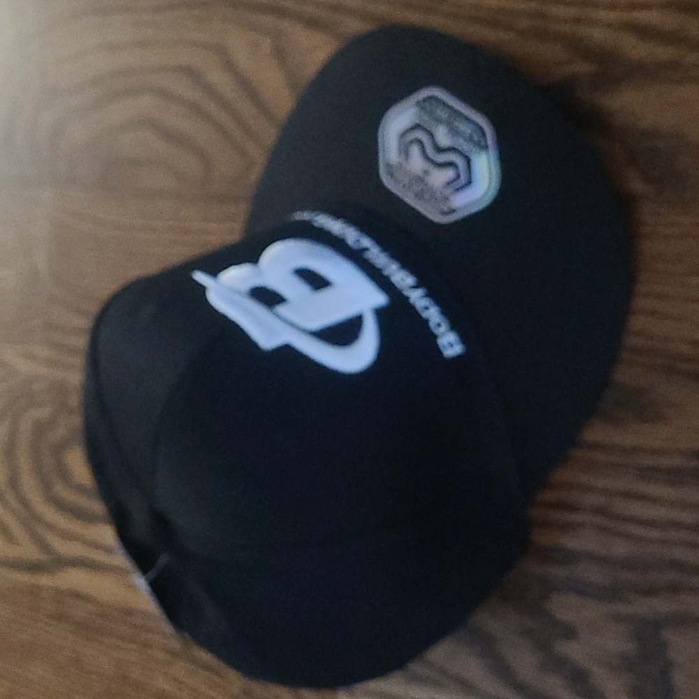 New Bodybuilding.com cap - Picture 3 of 3